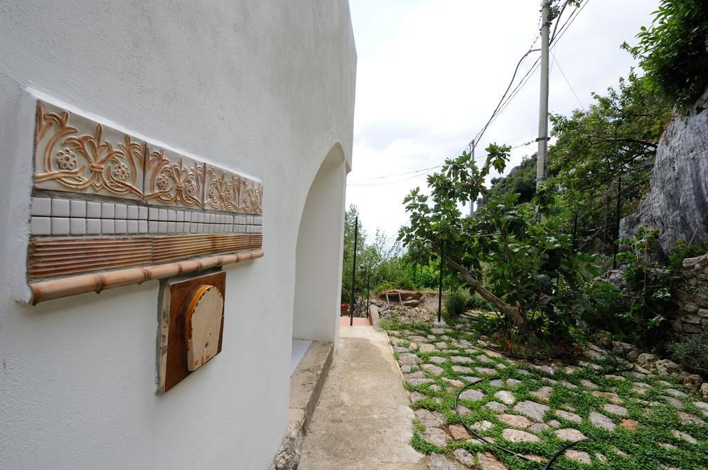 Tenuta Mamma Carmela Amalfi Luaran gambar